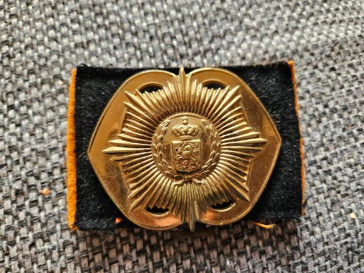 Heutsz Regiment Baret Embleem, Verzamelen, Militaria | Algemeen, Ophalen of Verzenden