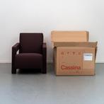 2 Cassina Utrecht fauteuil Bruin type 637 Nieuw