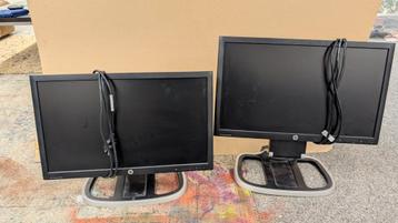 2x HP Compaq LA2306x Beeldschermen beschikbaar voor biedingen
