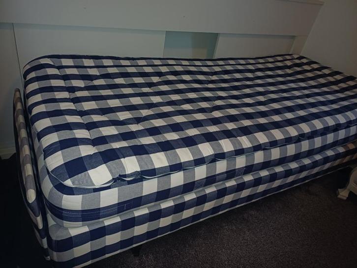 Hästens bed 90 x 200, Huis en Inrichting, Slaapkamer | Bedden, Zo goed als nieuw, Eenpersoons, 90 cm, 200 cm, Overige materialen