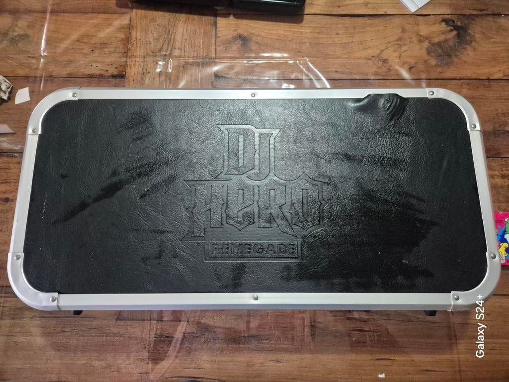 DJ Hero Renegade Xbox 360 - Zonder Voeten, Spelcomputers en Games, Muziek, Gebruikt, 1 speler, Ophalen of Verzenden