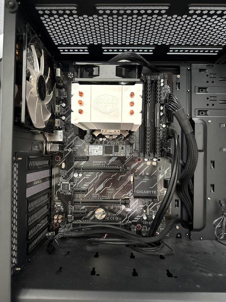 Game PC zonder GPU/SSD/HDD - i7-8700, 16GB RAM, Computers en Software, Desktop Pc's, Gebruikt, Ophalen of Verzenden