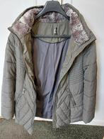 Groene winterjas maat 38, Kleding | Dames, Jassen | Winter, Maat 38/40 (M), Ophalen of Verzenden, Zo goed als nieuw, District