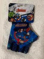 Nieuwe fiets handschoenen Avengers voor kinderen, Fietsen en Brommers, Fietsaccessoires | Fietskleding, Kinderen, Nieuw, Ophalen of Verzenden
