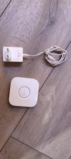 Philips Hue Bridge - Zigbee Hub, Computers en Software, Netwerk switches, Ophalen of Verzenden, Zo goed als nieuw