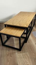 Salontafel met bijzettafel in houtlook en zwart metaal., Ophalen, Zo goed als nieuw, Rechthoekig, Hout