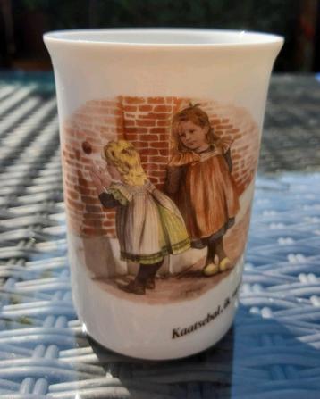 Beker. Ot en Sien. beschikbaar voor biedingen