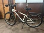 Rockrider st100 24 inch, Fietsen en Brommers, Ophalen of Verzenden, Zo goed als nieuw, Aluminium, 24 inch of meer
