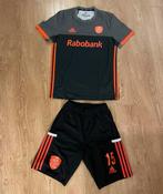 Knhb nederlands elftal heren S shirt met broekje xs of m, Ophalen of Verzenden, Zo goed als nieuw, Kleding