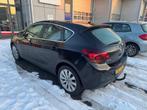 Opel Astra 1.4 Turbo Cosmo Airco,Trkhaak,Cruise, Auto's, Opel, Voorwielaandrijving, Euro 5, Gebruikt, 680 kg