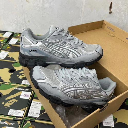 Asics GEL-NYC Mid Grey Sheet Rock | Maat 44 | Nieuw | Grijs, Kleding | Heren, Schoenen, Nieuw, Ophalen of Verzenden