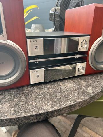 Philips Microset met CD en DVD beschikbaar voor biedingen
