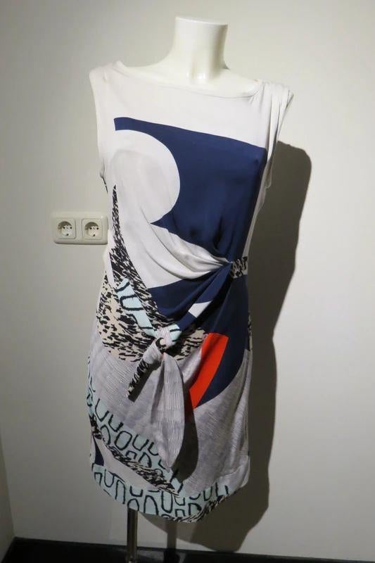 Diane von Furstenberg zijde jurk abstracte print knoop deel