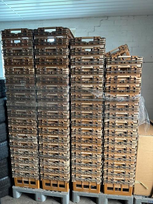 Stapelbare, nestbare bakken broodkrat (dicht), Doe-het-zelf en Verbouw, Kratten en Dozen, Zo goed als nieuw, Bak of Kist, Minder dan 50 cm