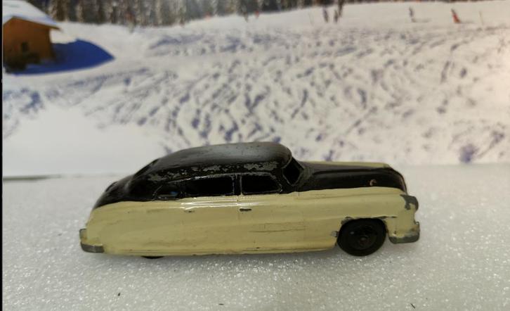 dinky toys, Hobby en Vrije tijd, Modelauto's | 1:43, Gebruikt, Auto, Dinky Toys, Ophalen of Verzenden