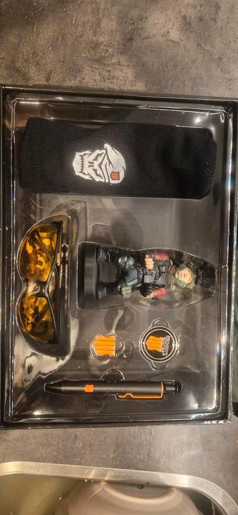 Call of Duty Black Ops Limited Edition Gear Crate, Verzamelen, Overige Verzamelen, Zo goed als nieuw, Ophalen of Verzenden