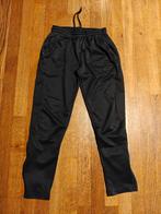 Masita trainingsbroek zwart mt164, Jongen of Meisje, Sport- of Zwemkleding, Ophalen of Verzenden, Zo goed als nieuw