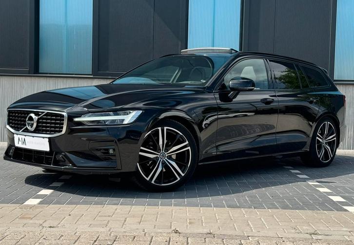 Volvo V60 T4 R-Design Pano Massage Memory H&K Full Option !!, Auto's, Volvo, Bedrijf, V60, 360° camera, ABS, Achteruitrijcamera