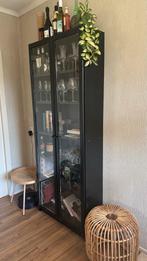 Zwarte houten Vitrinekast - 200x80x30cm, Huis en Inrichting, Kasten | Vitrinekasten, Ophalen, Gebruikt, 50 tot 100 cm, Metaal