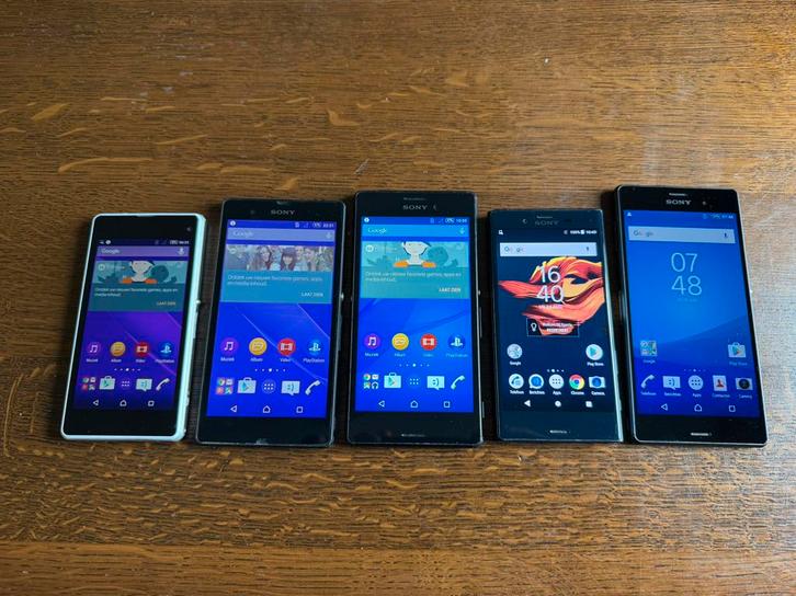 5x Sony smartphones, Telecommunicatie, Mobiele telefoons | Sony, Gebruikt, Zonder abonnement, Zonder simlock, Overige modellen