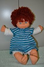 Mooie geinige famosa pop NR 6413, Verzamelen, Poppen, Ophalen of Verzenden, Zo goed als nieuw, Pop