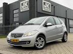 Mercedes A-klasse 160 Elegance | PDC | Stoelverwarming |Crui, Auto's, Euro 5, Zwart, Leder en Stof, 14 km/l