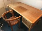 Houten bureau (notenhout fineer), Ophalen, Gebruikt