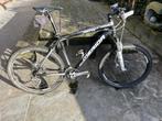 Mountainbike zwart met wit 26 inch, Fietsen en Brommers, Fietsen | Mountainbikes en ATB, Gebruikt, Hardtail, Heren, Merida