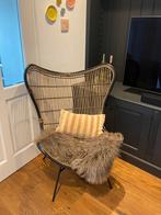 Rotan stoel, Huis en Inrichting, Fauteuils, Ophalen, Zo goed als nieuw, 50 tot 75 cm, Riet of Rotan