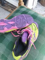 Mizuno (volleybal) schoenen maat 33, Sport en Fitness, Volleybal, Ophalen, Zo goed als nieuw, Schoenen