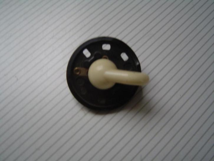 diverse oldtimer bromfiets delen nos, Fietsen en Brommers, Brommeronderdelen | Oldtimers, Nieuw, Overige merken, Blok, Ophalen of Verzenden