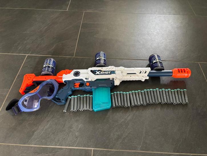 Nerf pistool met extra’s, Kinderen en Baby's, Speelgoed | Buiten | Actiespeelgoed, Zo goed als nieuw, Ophalen of Verzenden