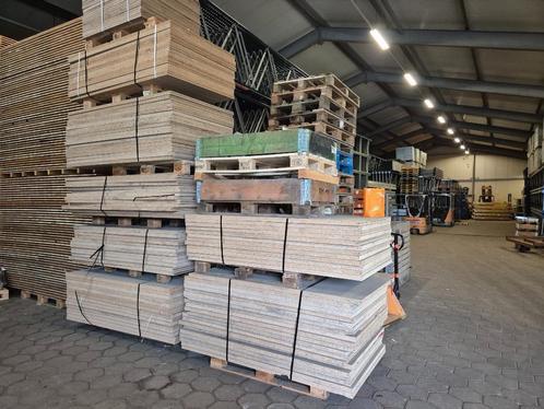 100 m2 Vloerplaten 38 mm dik 180 x 90 cm, Doe-het-zelf en Verbouw, Platen en Panelen, Zo goed als nieuw, Hout, 20 tot 50 mm, Ophalen