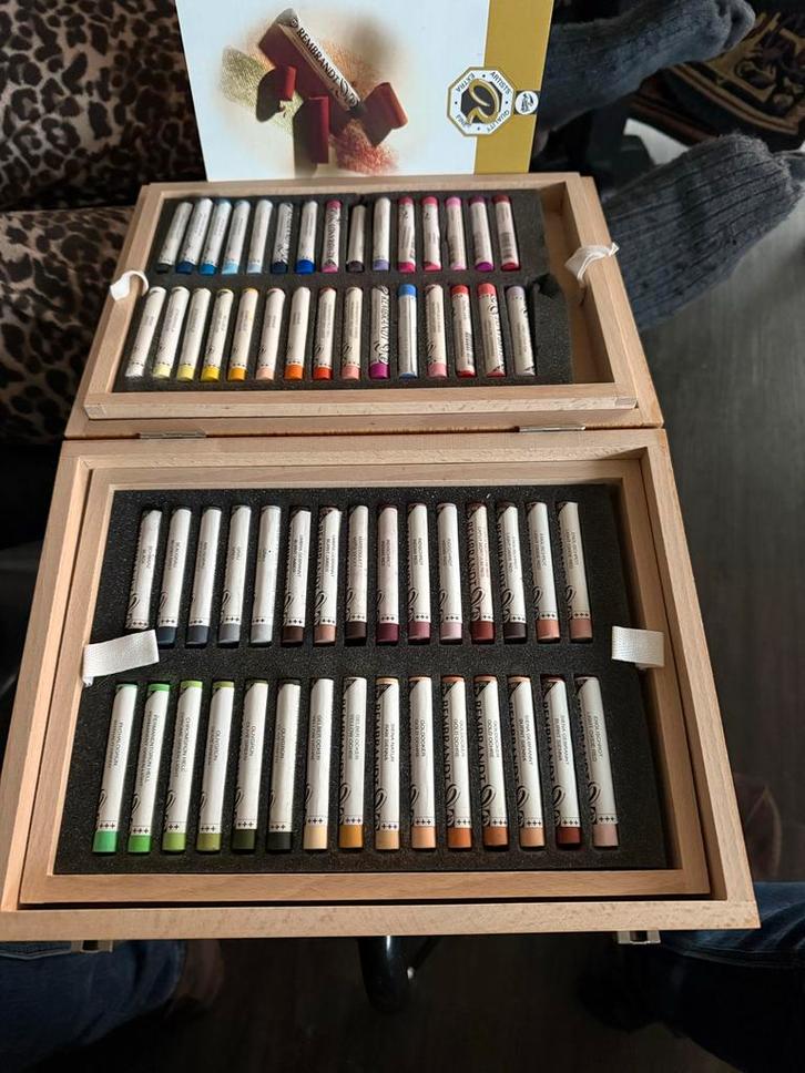 Rembrandt Soft Pastels Kunstenaarscollectie, Hobby en Vrije tijd, Tekenen, Zo goed als nieuw, Potlood of Stift, Ophalen