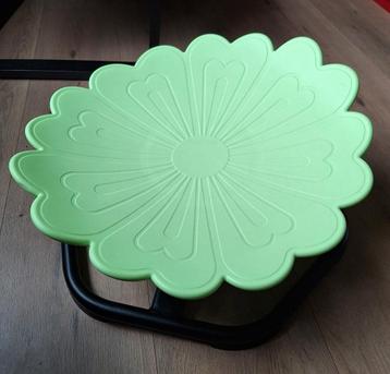 Zonnebloemvormige draaistoel sensorisch / autisme  beschikbaar voor biedingen