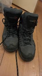 Wildebeast bergschoen sneeuwschoen 34, Ophalen of Verzenden, Zo goed als nieuw, Jongen of Meisje, Laarzen