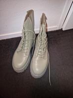 Stradivarius Boots maat 39 kleur groen, Ophalen of Verzenden, Zo goed als nieuw, Groen