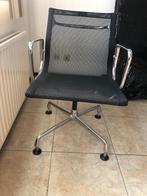 Charles Eames stoel, Huis en Inrichting, Ophalen, Gebruikt, Zwart, Bureaustoel