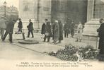 (376-176-025) Paris Tombe du Soldat Inconnu, Verzenden, Frankrijk