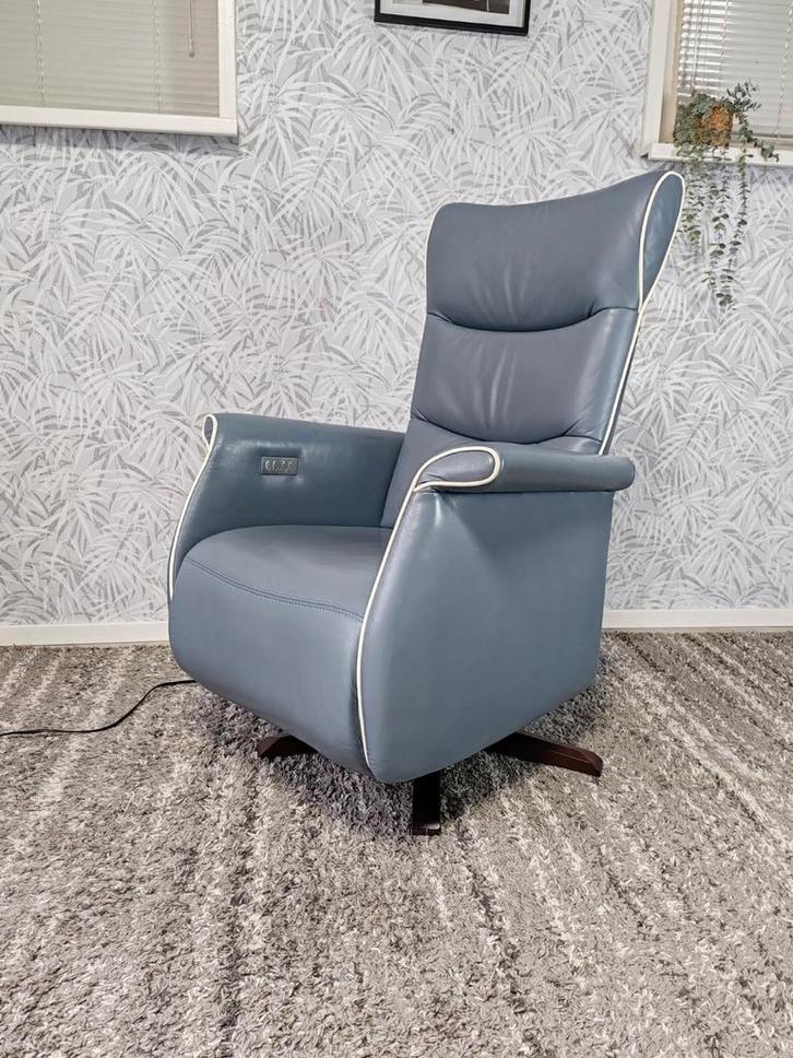 Prominent Wilson elektrische leren relax fauteuil, Huis en Inrichting, Fauteuils, Zo goed als nieuw, Leer, Metaal, 50 tot 75 cm
