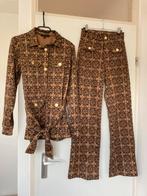 NIEUW NIKKIE SET BROEK PANTALON EN BLAZER JAS BRUIN 34 XS S, Ophalen of Verzenden, Nieuw