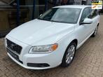 Volvo V70 2.5T Momentum LEER / PDC / YOUNGTIMER, Voorwielaandrijving, Gebruikt, Zwart, Handgeschakeld