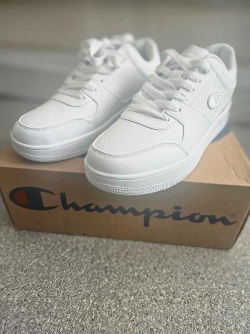 Champion schoenen, Kleding | Heren, Schoenen, Nieuw, Sneakers of Gympen, Wit, Ophalen of Verzenden