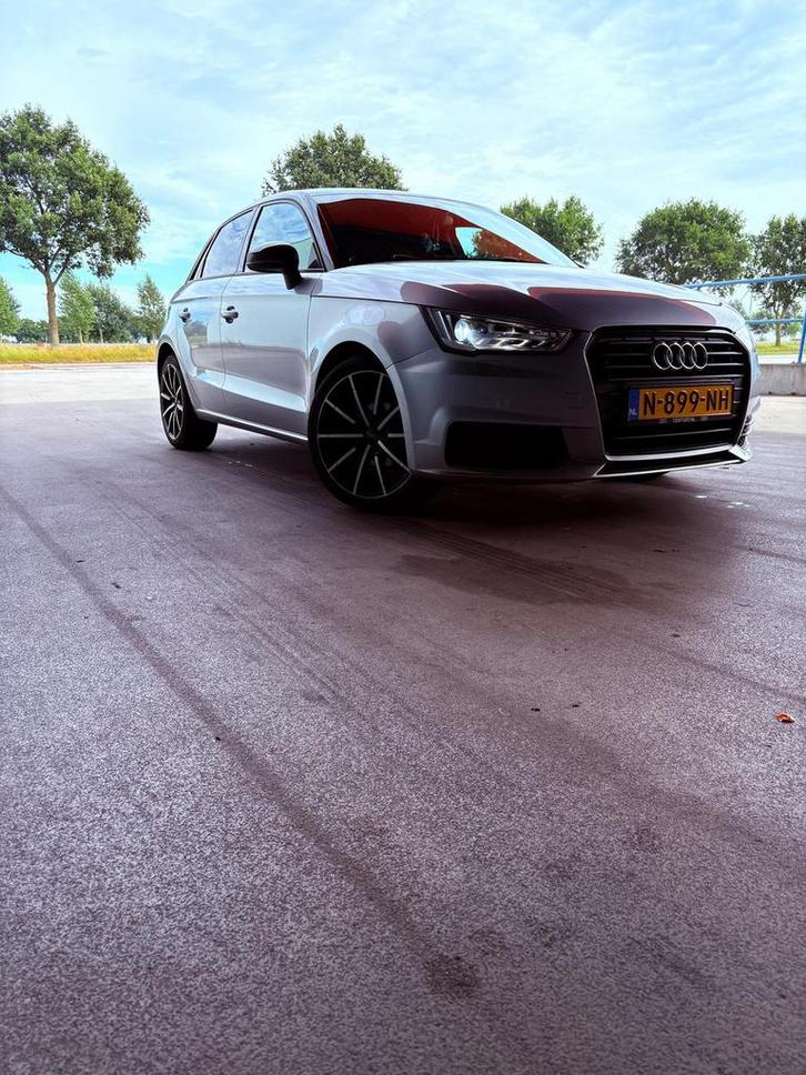 Audi A1 1.0 Tfsi 95pk 2018 Grijs, Auto's, Audi, Particulier, A1, Adaptive Cruise Control, Airbags, Airconditioning, Alarm, Bochtverlichting