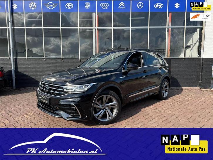 Volkswagen Tiguan 1.5 TSI R-Line *PANODAK+CARPLAY+SIDE ASSIS, Auto's, Volkswagen, Bedrijf, Te koop, Tiguan, ABS, Achteruitrijcamera