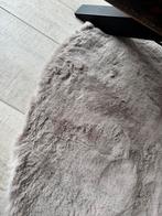 Ronde fluffy Vloerkleed, Huis en Inrichting, Stoffering | Tapijten en Kleden, Beige, Rond, Ophalen of Verzenden, 200 cm of meer