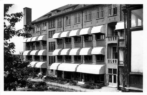 (377-278-019) Leiden  Het Diaconessenhuis, Verzamelen, Ansichtkaarten | Nederland, Zuid-Holland, Verzenden