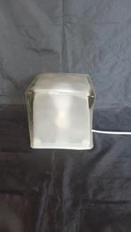 3 stuks ikea ice cube tafellamp Iviken,lees de beschrijving, Huis en Inrichting, Lampen | Tafellampen, Ophalen of Verzenden, Zo goed als nieuw