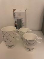 4 nieuwe mokken Riviera Maison, Huis en Inrichting, Keuken | Servies, Ophalen of Verzenden, Nieuw, Overige stijlen, Kop(pen) en/of Schotel(s)