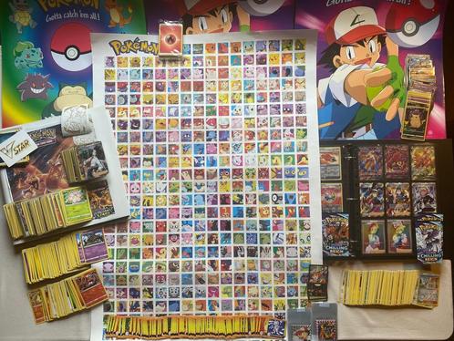 Pokemon 1250+ kaarten, Pooster, Stickers 1999, Hobby en Vrije tijd, Verzamelkaartspellen | Pokémon, Zo goed als nieuw, Meerdere kaarten
